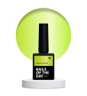 NAILSOFTHEDAY Color top Vitrage 10 - witrażowy neonowo-żółty top hybrydowy bez lepkiej warstwy, 10 ml