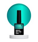 NAILSOFTHEDAY Color top Vitrage 13 - witrażowy turkusowy top hybrydowy bez lepkiej warstwy, 10 ml