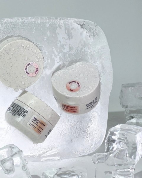 NAILSOFTHEDAY Cold Builder gel 04 - niskotemperaturowy żel budujący o brzoskwiniowo-różowym odcieniu, 15 ml