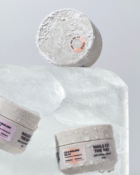 NAILSOFTHEDAY Cold Builder gel 04 - niskotemperaturowy żel budujący o brzoskwiniowo-różowym odcieniu, 15 ml