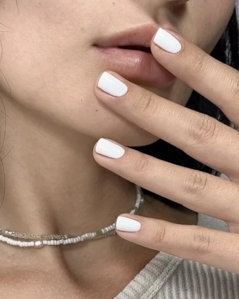 NAILSOFTHEDAY White Gel Polish - idealny biały lakier hybrydowy, 10 ml