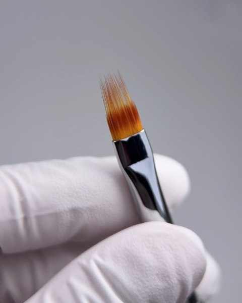 NAILSOFTHEDAY Professional Brush Gradient 12 mm - pędzelek do tworzenia efektu ombre