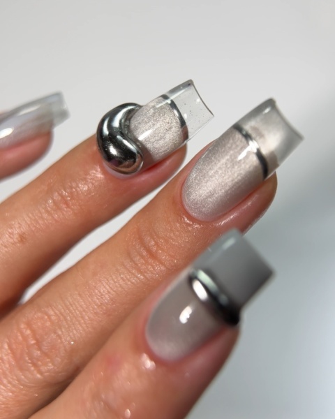 NAILSOFTHEDAY Korean cat eye 05 - szary lakier hybrydowy z efektem "kocie oko", 10 ml