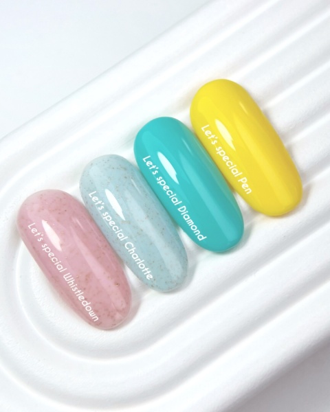 NAILSOFTHEDAY Charlotte Gel Polish - miętowo-błękitny ze złotymi płatkami lakier hybrydowy, 10 ml