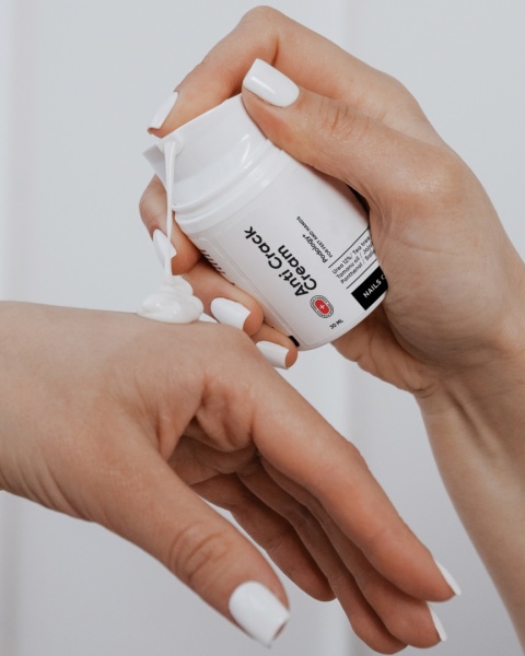 NAILSOFTHEDAY Podology+ Anti сrack cream - krem do rąk i stóp na pęknięcia, 30 ml