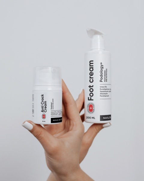 NAILSOFTHEDAY Podology+ Anti сrack cream - krem do rąk i stóp na pęknięcia, 30 ml