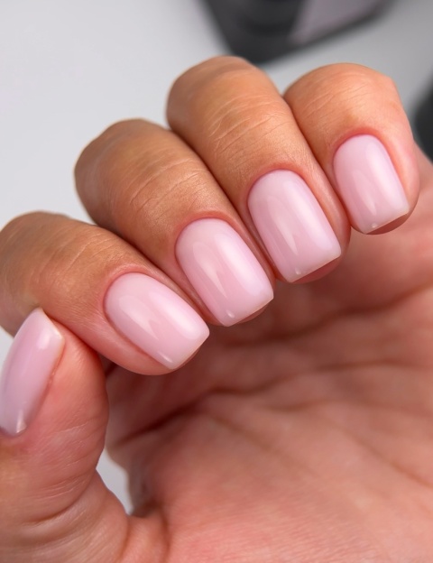 BIBLIOTEKA Builder gel 04 Petal - mleczno-różowy żel budujący, 30 ml