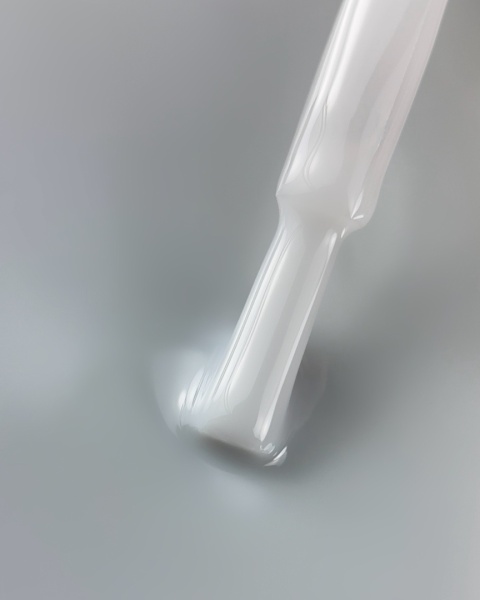 BIBLIOTEKA Cover Base 16 Steel – kamuflująca baza hybrydowa w delikatnym, jasnoszarym odcieniu, 10 ml