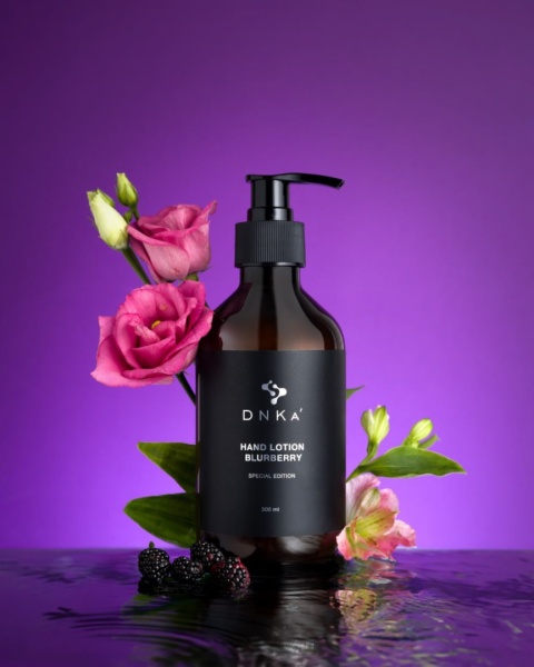 DNKa’ Hand Lotion Blurberry - perfumowany balsam do rąk, 300 ml