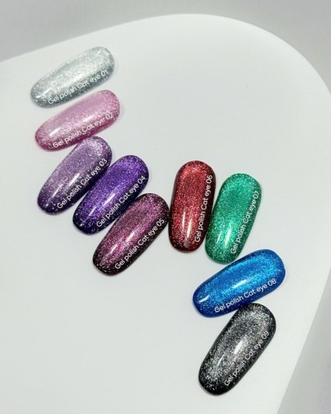 NAILSOFTHEDAY Cat Eye Gel Polish 05 - bordowo-wiśniowy lakier hybrydowy z efektem "kocie oko", 6 ml