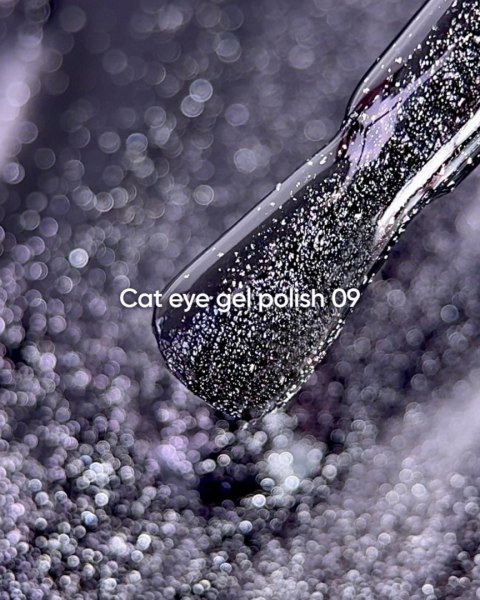 NAILSOFTHEDAY Cat Eye Gel Polish 09 - czarny lakier hybrydowy z efektem "kocie oko", 6 ml