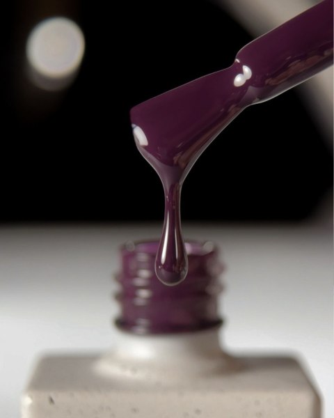 NAILSOFTHEDAY Color of the Month January 2026 Midnight - śliwkowy lakier hybrydowy, 10 ml