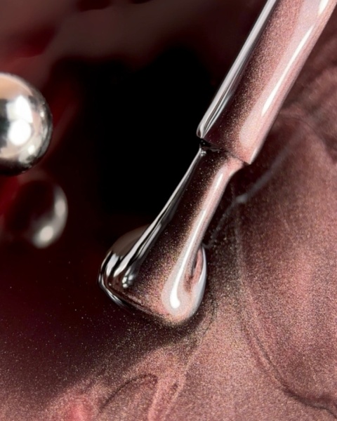 BIBLIOTEKA Cat Eye Gel Polish 07 Wine Flare, 10 ml - brązowy lakier hybrydowy z efektem "kocie oko"