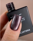 BIBLIOTEKA Cat Eye Gel Polish 08 Plum Glow, 10 ml - ciemnośliwkowy lakier hybrydowy z efektem „kocie oko”