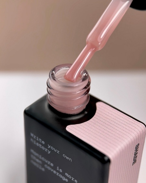 BIBLIOTEKA Gloss Cover Top SHADE 03 - różowo-beżowy top hybrydowy bez warstwy dyspersyjnej, 10 ml