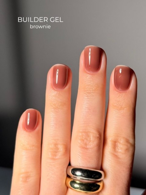 TOUCH Builder gel Brownie -żel budujący w odcieniu czekoladowego beżu, 10 ml