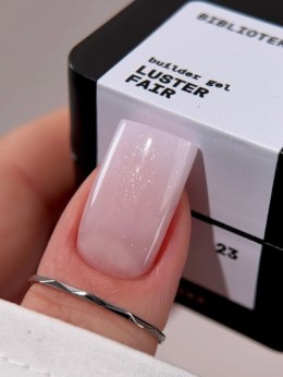 BIBLIOTEKA Builder gel 23 Fair Luster - mlecznoróżowy żel budujący z delikatnymi drobinkami, 15 ml