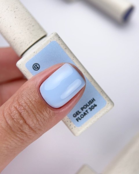 NAILSOFTHEDAY Float 304 Gel Polish - jasny, pastelowy błękitny lakier hybrydowy, 10 ml