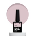 NAILSOFTHEDAY Cover base 07 - półprzezroczysta baza w odzieniu kawy latte, 10 ml